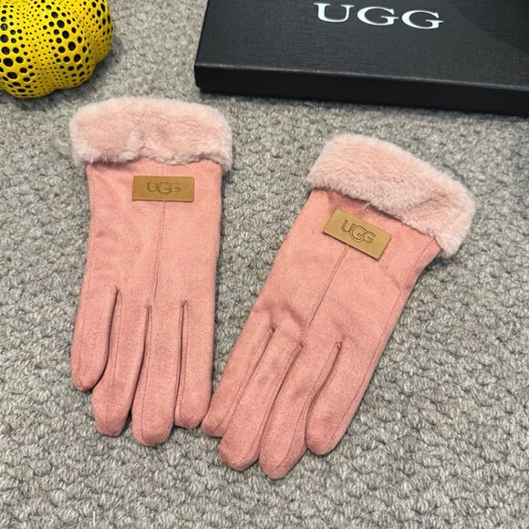 UGG Accessories - UGG Women's Pink Plush Gloves